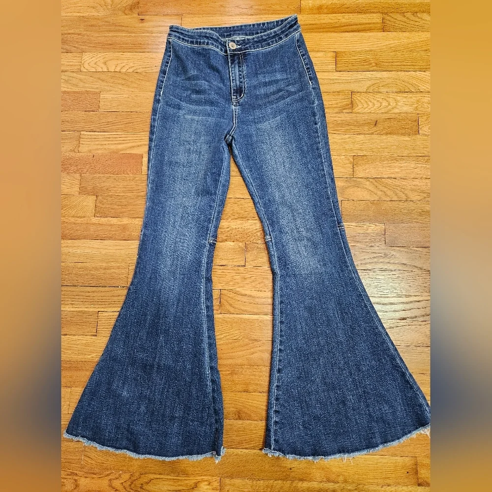 Dark Wash Flare Jeans Size M Stretch Fit